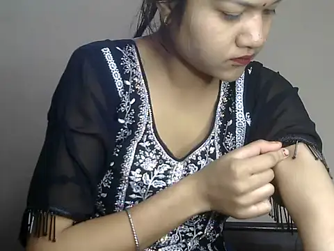 Aani 0 online show from April 10, 2026, 5:23 am