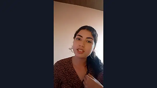 AntoninaShakespear online show from February 27, 2026, 5:24 pm