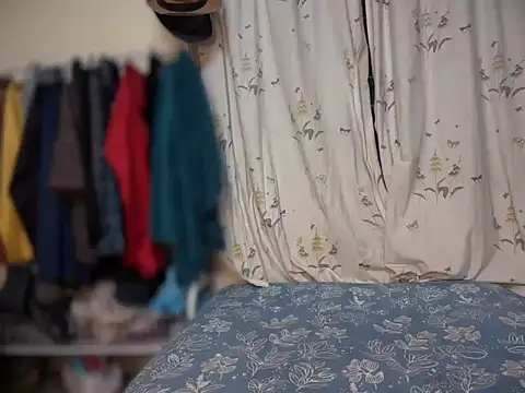 Snapshot of Mike_lumeire chatting on March 17, 2026, 8:23 pm Mike lumeire online show from March 17, 2026, 8:23 pm