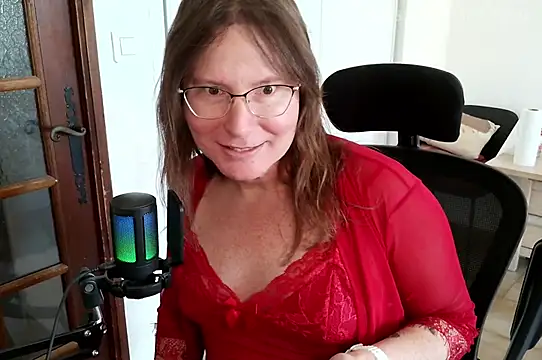 Snapshot of Jessica_hotTime chatting on April 18, 2026, 12:31 pm Jessica hotTime online show from April 18, 2026, 12:31 pm