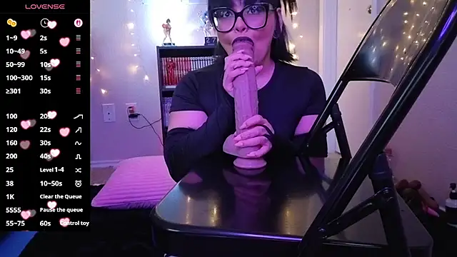 Snapshot of DigitalDiamondXO chatting on March 27, 2026, 5:23 pm DigitalDiamondXO online show from March 27, 2026, 5:23 pm