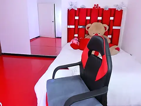 mia rouse11 online show from March 1, 2026, 1:07 am