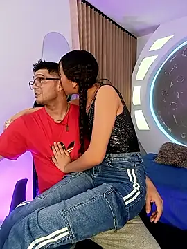 ritzabeth daniel online show from March 8, 2026, 2:37 am