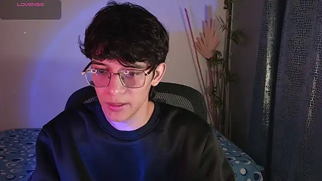 noah millerx online show from March 1, 2026, 3:52 am