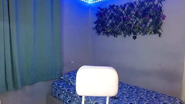 noah millerx online show from April 13, 2026, 5:24 am