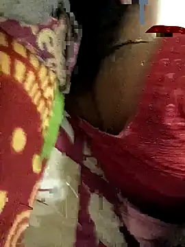 Snapshot of Nude-couple2 chatting on March 1, 2026, 11:51 pm Nude-couple2 online show from March 1, 2026, 11:51 pm