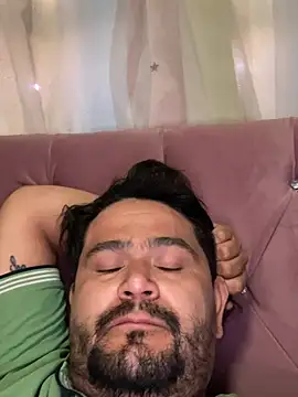 Snapshot of TioLukas69 chatting on March 1, 2026, 10:01 pm TioLukas69 online show from March 1, 2026, 10:01 pm