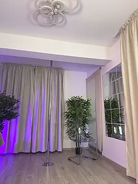 Bunny Lush online show from February 27, 2026, 5:18 am