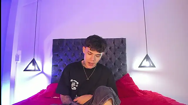 Snapshot of im_seven chatting on February 27, 2026, 4:34 am im seven online show from February 27, 2026, 4:34 am