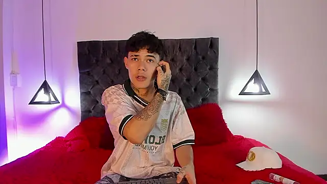 Snapshot of im_seven chatting on February 28, 2026, 4:02 am im seven online show from February 28, 2026, 4:02 am