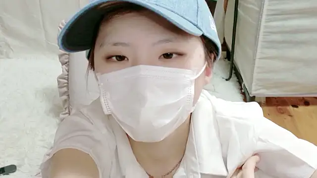 Snapshot of -Nats chatting on February 28, 2026, 12:44 am -Nats online show from February 28, 2026, 12:44 am