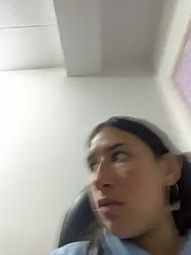 Snapshot of LilyRossi_ chatting on June 27, 2026, 12:10 pm LilyRossi online show from June 27, 2026, 12:10 pm