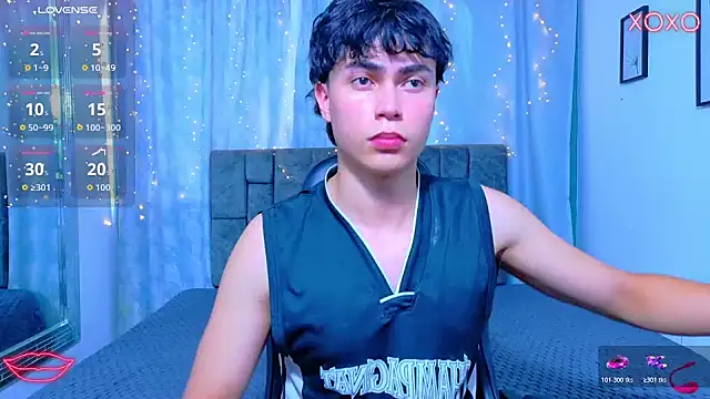 Snapshot of Dantekent chatting on July 9, 2026, 12:53 pm Dantekent online show from July 9, 2026, 12:53 pm