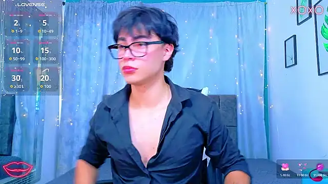 Snapshot of Dantekent chatting on July 13, 2026, 1:25 pm Dantekent online show from July 13, 2026, 1:25 pm