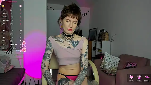 Angie CandyCat online show from April 20, 2026, 4:32 pm