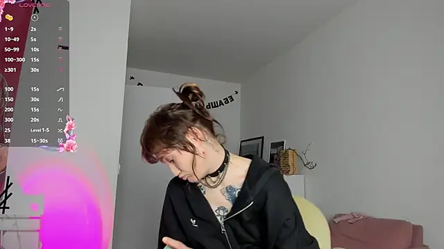 Angie CandyCat online show from April 26, 2026, 10:13 am