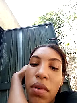 ginevere 20 online show from April 12, 2026, 8:14 pm