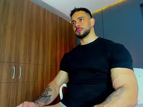 Snapshot of massimo_visconti chatting on March 9, 2026, 3:49 pm massimo visconti online show from March 9, 2026, 3:49 pm