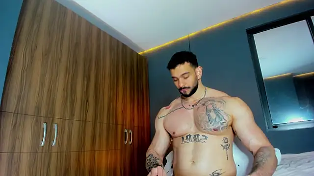 Snapshot of massimo_visconti chatting on March 16, 2026, 3:01 am massimo visconti online show from March 16, 2026, 3:01 am