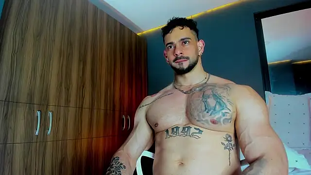 Snapshot of massimo_visconti chatting on April 1, 2026, 2:34 am massimo visconti online show from April 1, 2026, 2:34 am