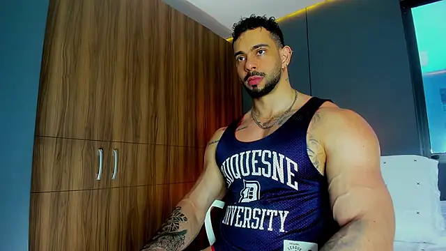 Snapshot of massimo_visconti chatting on April 5, 2026, 4:26 pm massimo visconti online show from April 5, 2026, 4:26 pm