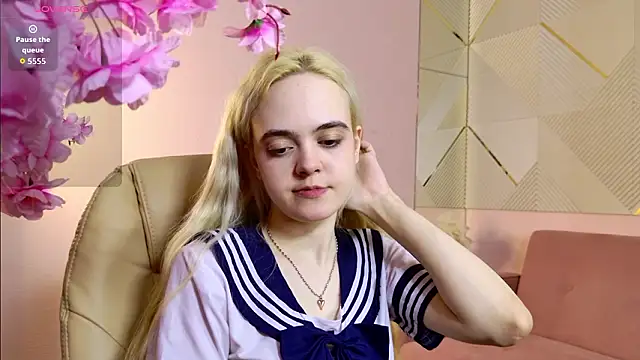 Bambi Bloom online show from March 11, 2026, 5:35 am