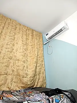 Snapshot of Brabsex chatting on February 26, 2026, 11:37 pm Brabsex online show from February 26, 2026, 11:37 pm