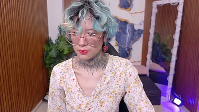 Lyra tay online show from June 11, 2026, 7:01 pm