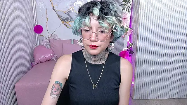 Lyra tay online show from July 12, 2026, 1:35 pm