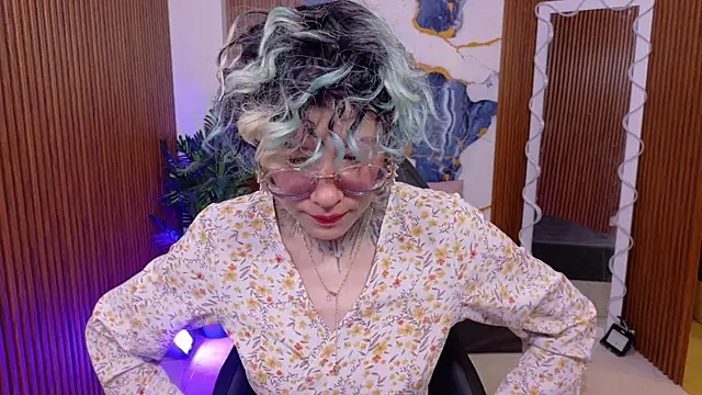 Lyra tay online show from July 15, 2026, 7:08 pm