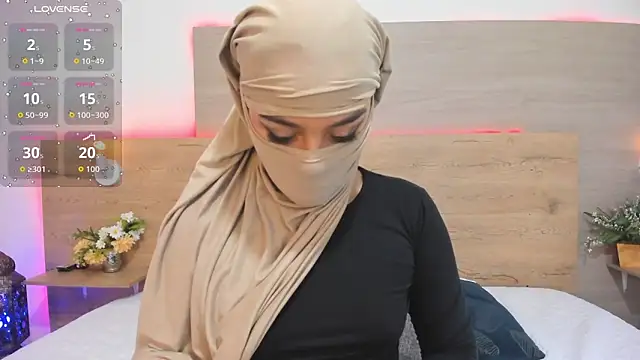  jennaa online show from April 11, 2026, 7:40 pm