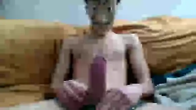 Snapshot of youngking67 chatting on February 28, 2026, 1:28 am youngking67 online show from February 28, 2026, 1:28 am