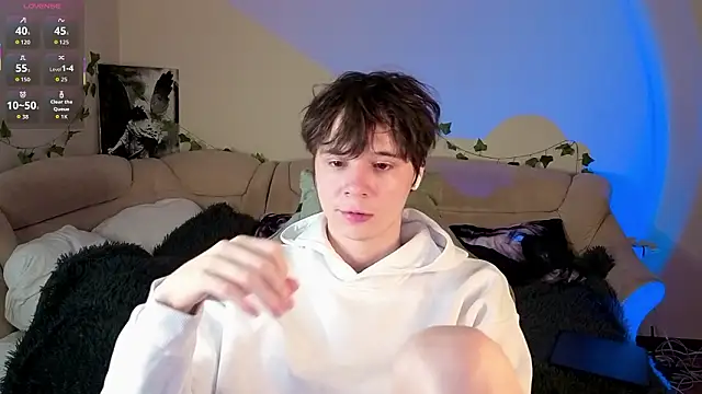 Snapshot of AnthonyCuutie chatting on March 6, 2026, 5:26 am AnthonyCuutie online show from March 6, 2026, 5:26 am