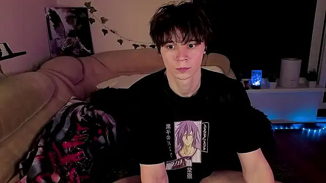 Snapshot of AnthonyCuutie chatting on March 24, 2026, 6:24 pm AnthonyCuutie online show from March 24, 2026, 6:24 pm