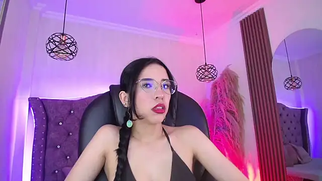 Amara Davis1 online show from April 19, 2026, 5:07 am