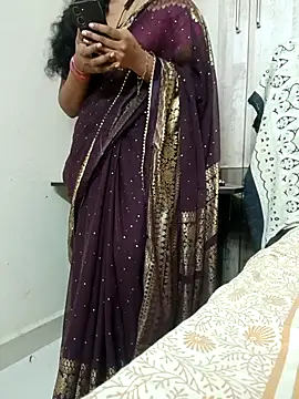 Snapshot of AnushaTelugu chatting on April 21, 2026, 7:06 pm AnushaTelugu online show from April 21, 2026, 7:06 pm