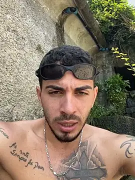 tuttoincognito online show from June 20, 2026, 11:02 am