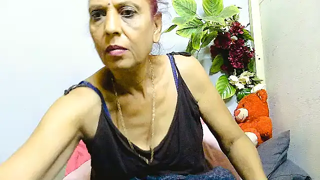 Snapshot of Hot_queen58 chatting on June 30, 2026, 6:25 am Hot queen58 online show from June 30, 2026, 6:25 am
