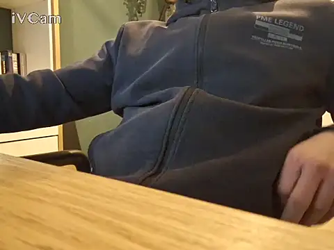 Snapshot of DirtyHarryCummm chatting on March 7, 2026, 5:43 pm DirtyHarryCummm online show from March 7, 2026, 5:43 pm