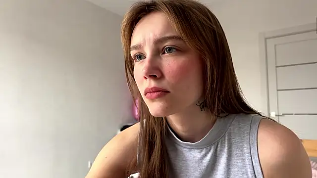 Lolatatee online show from March 30, 2026, 5:52 am