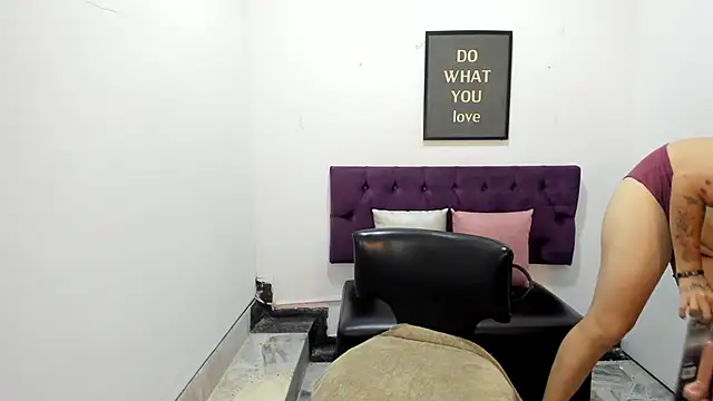 TomBoy Natali online show from April 15, 2026, 7:10 pm