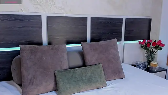 Snapshot of Natalia_Cruzz chatting on May 22, 2026, 7:30 pm Natalia Cruzz online show from May 22, 2026, 7:30 pm