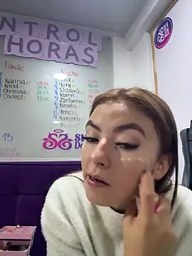   Nahomy online show from March 17, 2026, 11:57 am