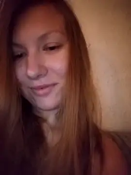 August Shine online show from April 9, 2026, 6:13 pm