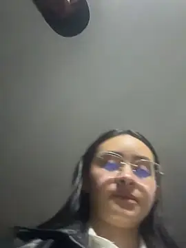 Anni Rose online show from March 14, 2026, 12:39 am