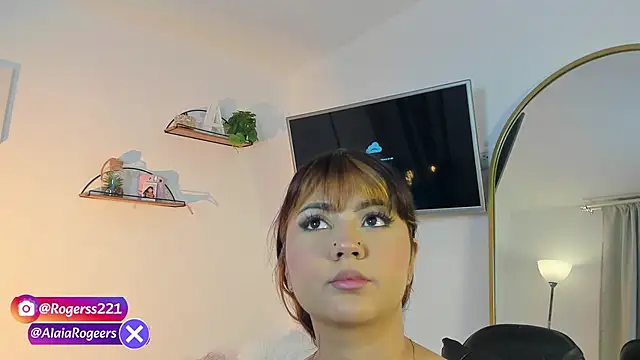Snapshot of AlaiaRogers chatting on May 26, 2026, 10:44 am AlaiaRogers online show from May 26, 2026, 10:44 am