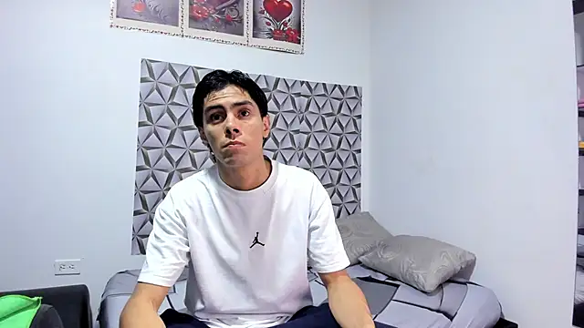 Daniel Rochax online show from April 15, 2026, 12:01 pm