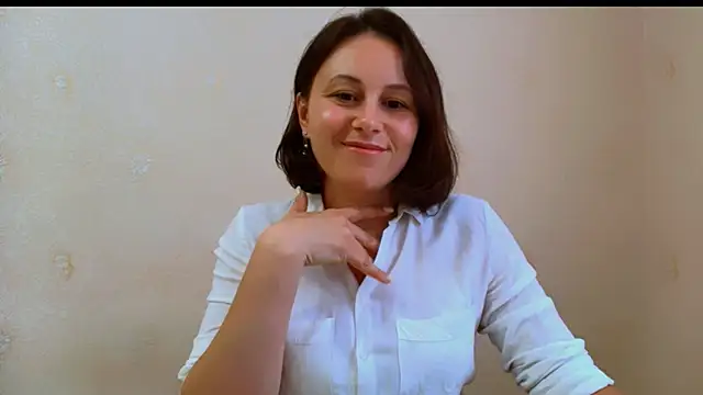Inessa beauty online show from July 4, 2026, 1:39 pm