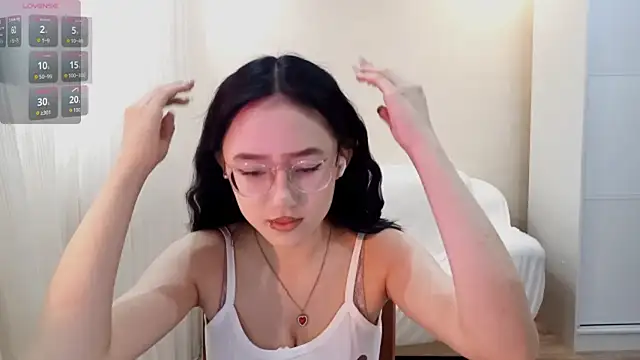 SolvedGlobe online show from June 1, 2026, 1:02 pm
