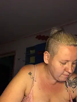Snapshot of SofiaAmour chatting on July 25, 2026, 6:38 pm SofiaAmour online show from July 25, 2026, 6:38 pm